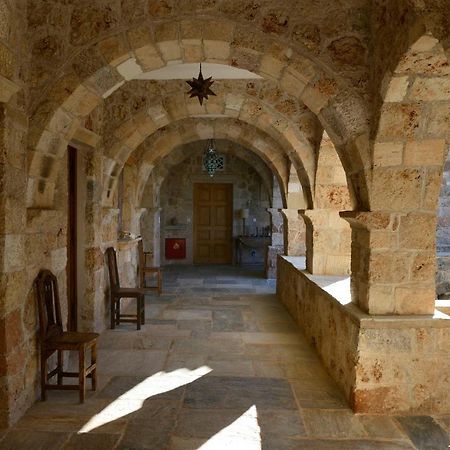 카르다밀리 Patrick & Joan Leigh Fermor House B&B 외부 사진