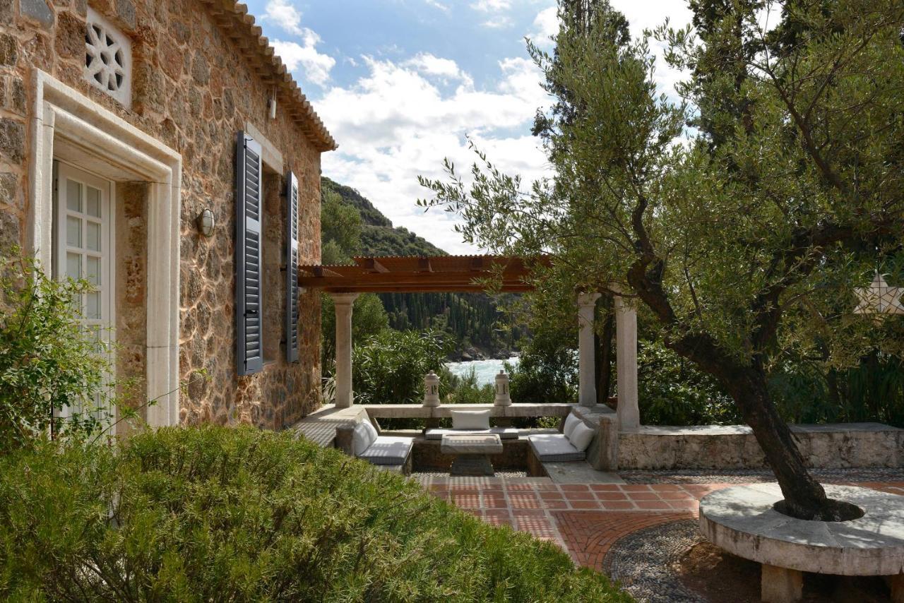 카르다밀리 Patrick & Joan Leigh Fermor House B&B 외부 사진