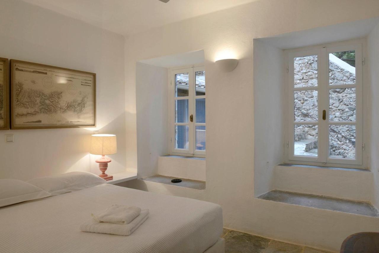 카르다밀리 Patrick & Joan Leigh Fermor House B&B 외부 사진