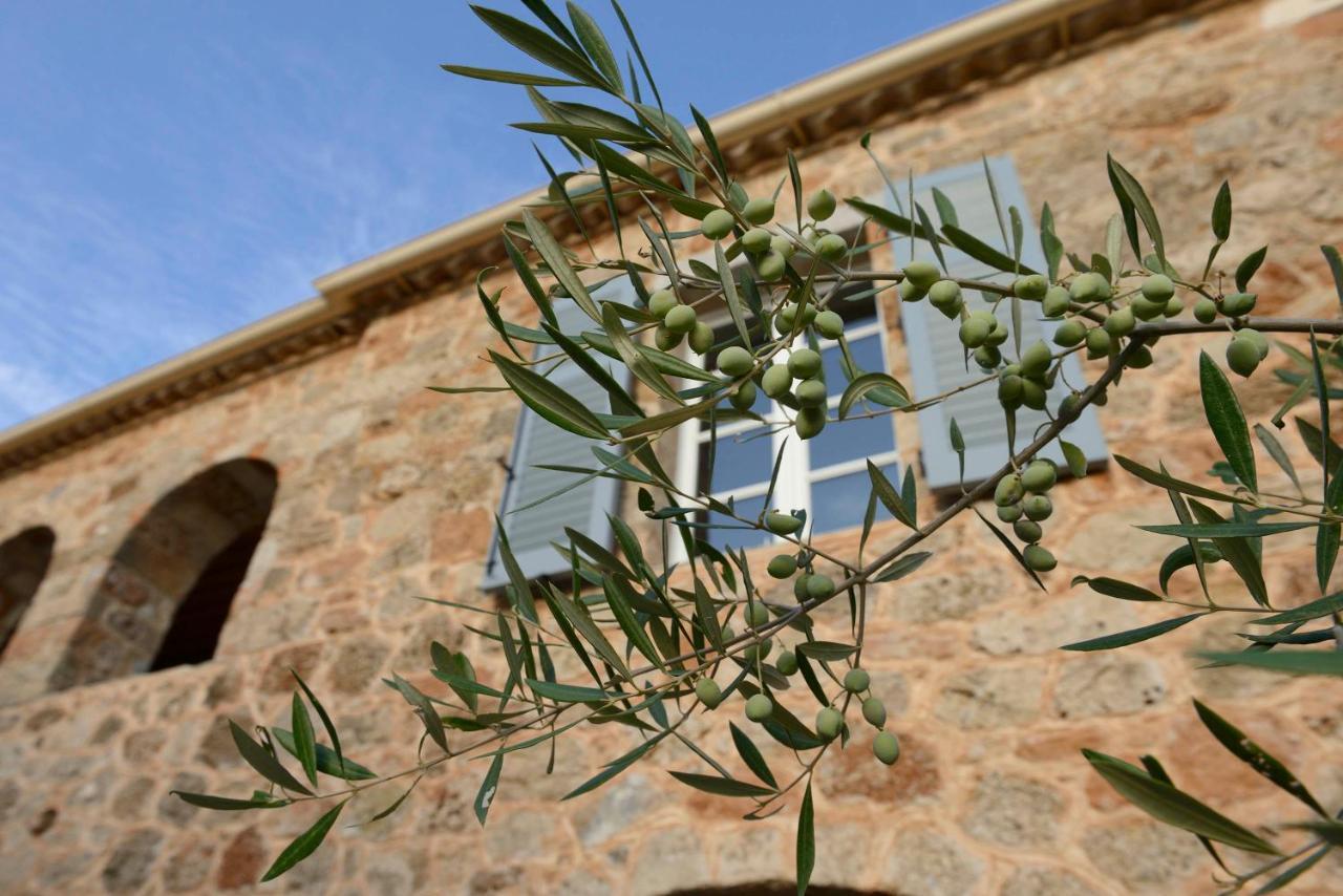 카르다밀리 Patrick & Joan Leigh Fermor House B&B 외부 사진