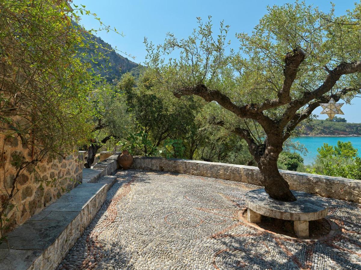 카르다밀리 Patrick & Joan Leigh Fermor House B&B 외부 사진