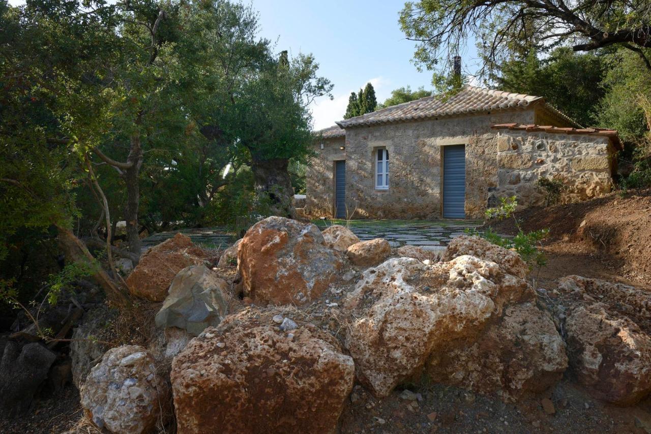 카르다밀리 Patrick & Joan Leigh Fermor House B&B 외부 사진