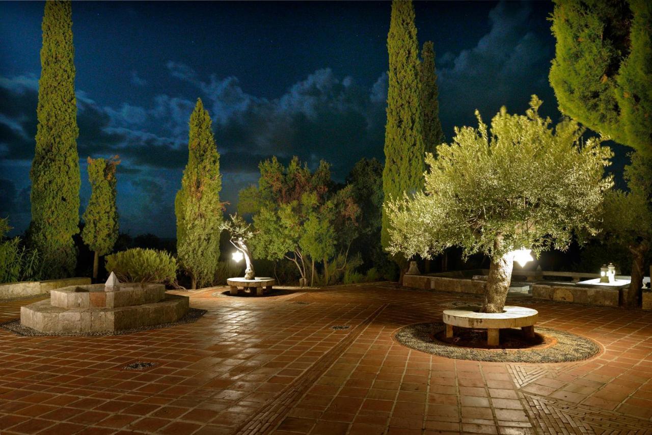 카르다밀리 Patrick & Joan Leigh Fermor House B&B 외부 사진