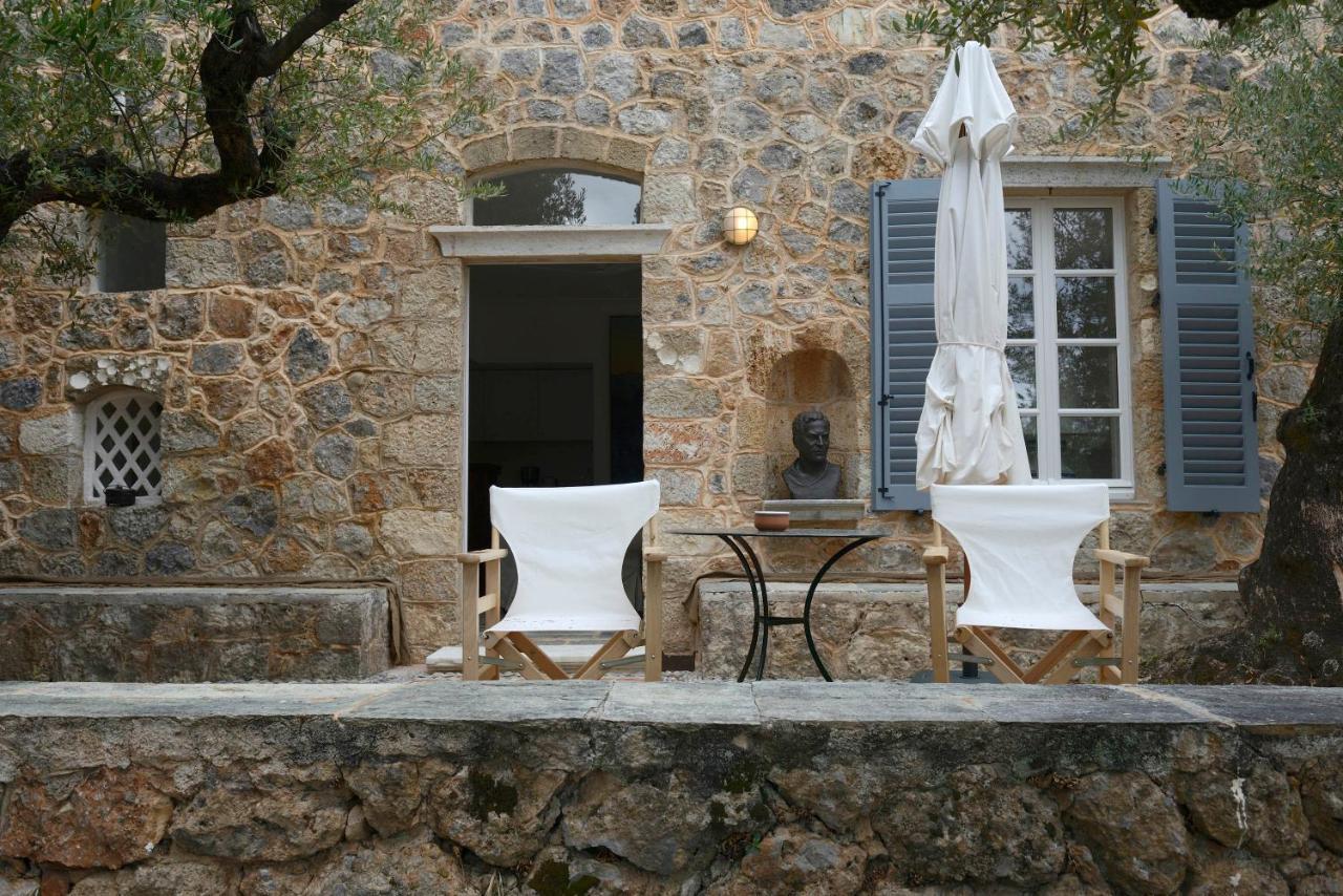 카르다밀리 Patrick & Joan Leigh Fermor House B&B 외부 사진
